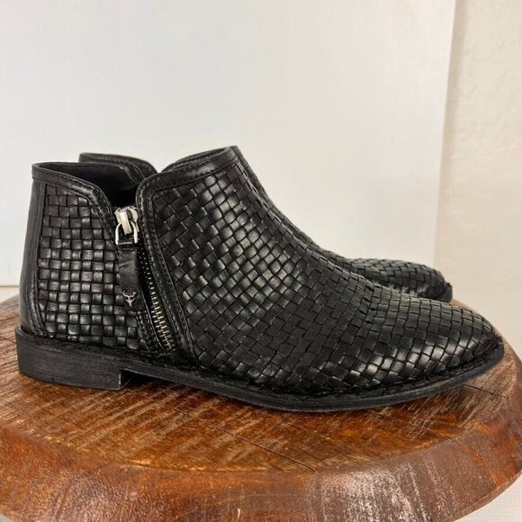 Trask Boots Womens Size 8 M Black Woven Leather Booties Double Zip Low Heel - Picture 1 of 12